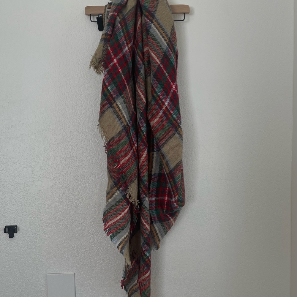 PLAID SCARF
